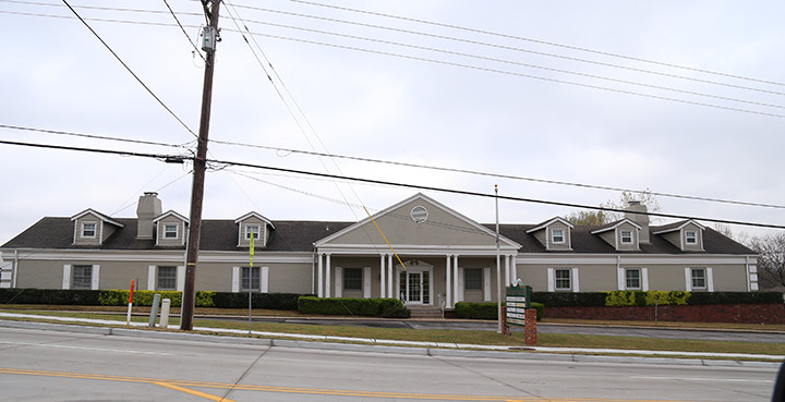 3150 E 41st St, Tulsa, OK for rent - Building Photo - Image 1 of 3