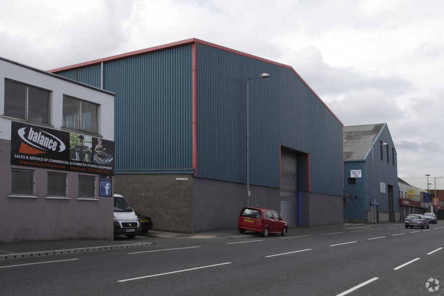 31-43 Ravenhill Rd, Belfast for rent - Building Photo - Image 2 of 3