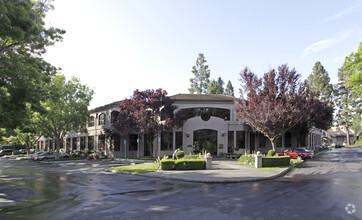 333 Middlefield Rd, Menlo Park, CA for rent Building Photo- Image 1 of 2