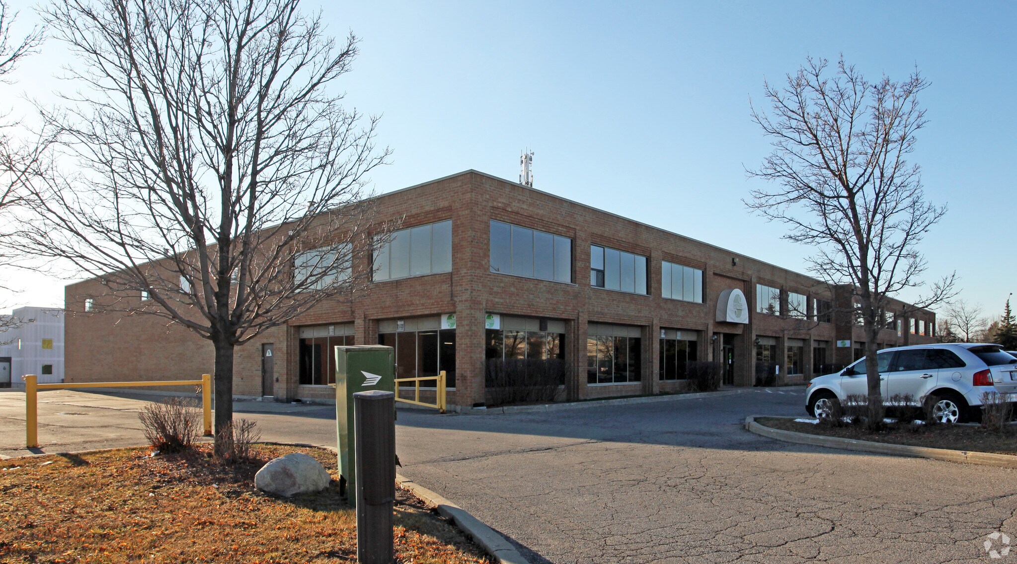 5 Abacus Rd, Brampton, ON for sale Primary Photo- Image 1 of 3