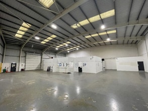 St Peters Rd, Huntingdon to rent Interior Photo- Image 1 of 1