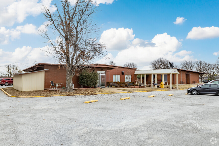 501 Lou Allard Dr, Drumright, OK for sale - Primary Photo - Image 1 of 1