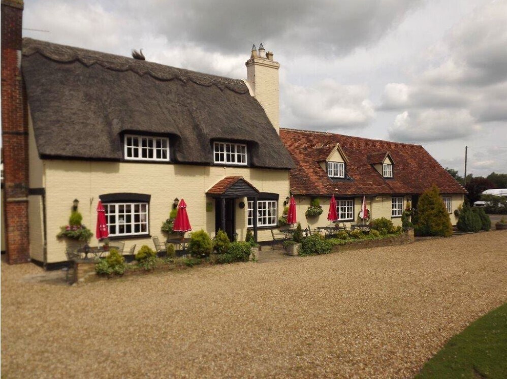 8 Main Rd, Newport Pagnell for sale Building Photo- Image 1 of 1