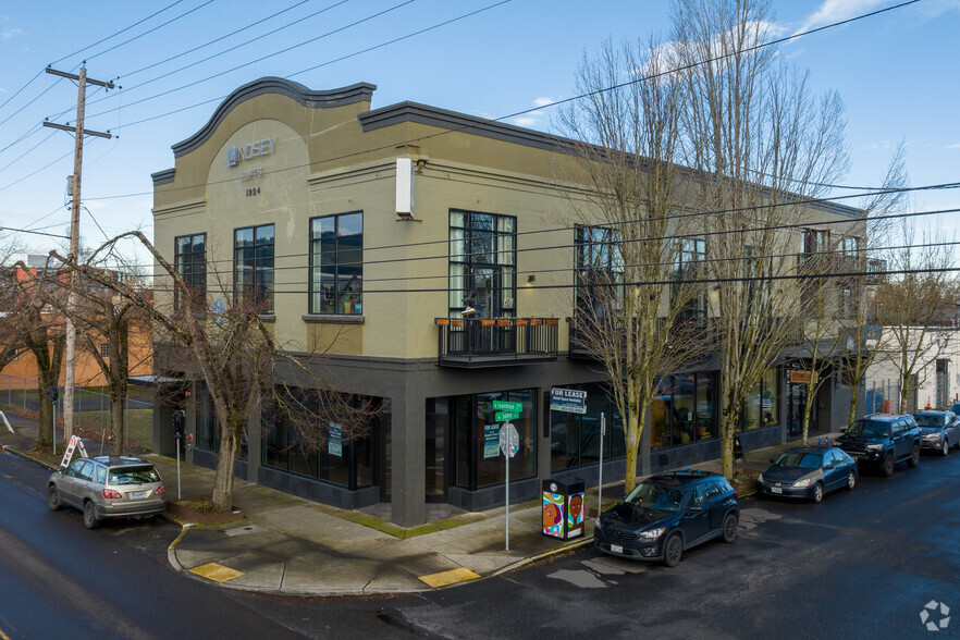 8401 N Ivanhoe St, Portland, OR for rent - Primary Photo - Image 1 of 15