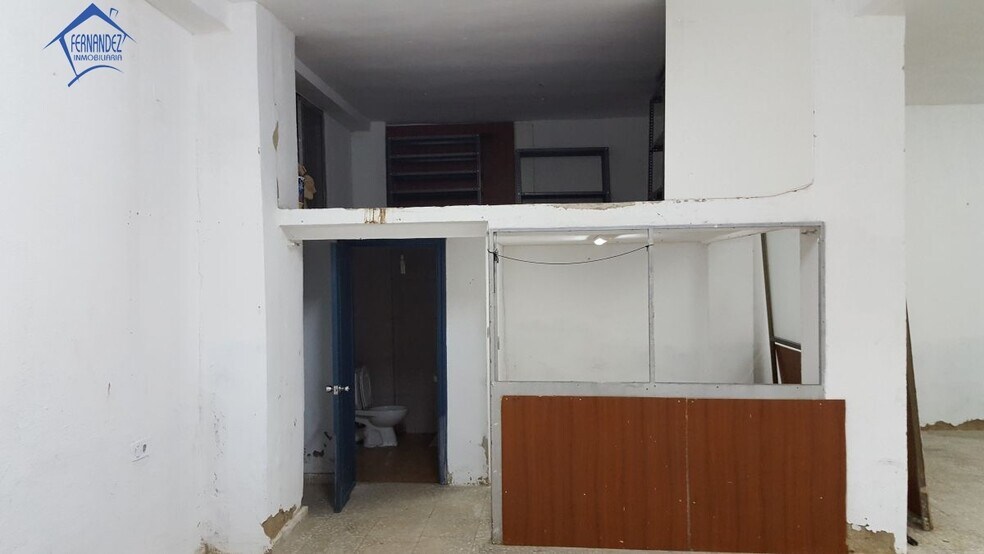 Retail in Cáceres for sale - Building Photo - Image 1 of 4