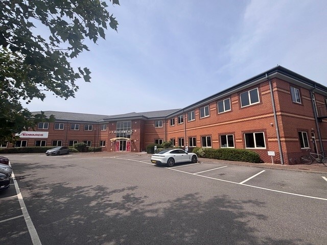 Rivermead Ct, Kenn to rent - Building Photo - Image 2 of 8
