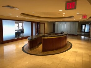 33 Broad St, Providence, RI to rent Interior Photo- Image 1 of 6