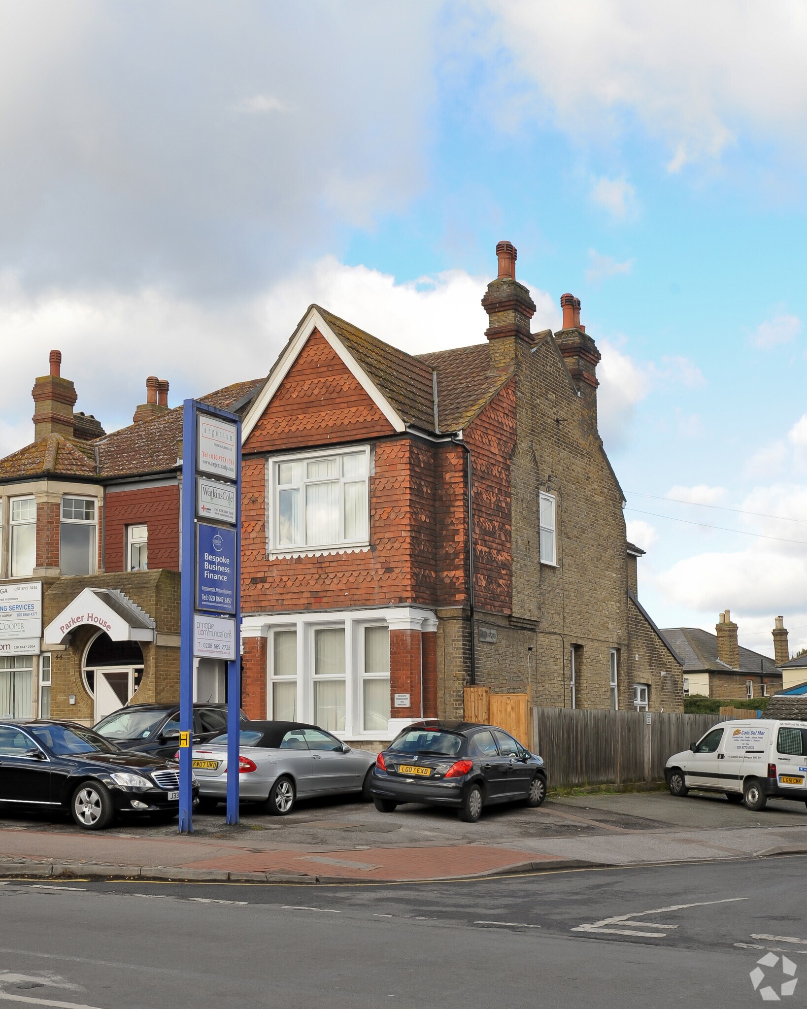 46 Stafford Rd, Wallington for sale Primary Photo- Image 1 of 1