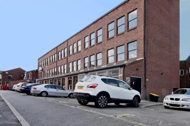 More details for North Ln, Leeds - Office to Rent