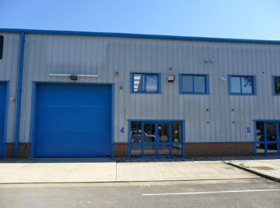 Orion Way, Kettering to rent Building Photo- Image 1 of 5