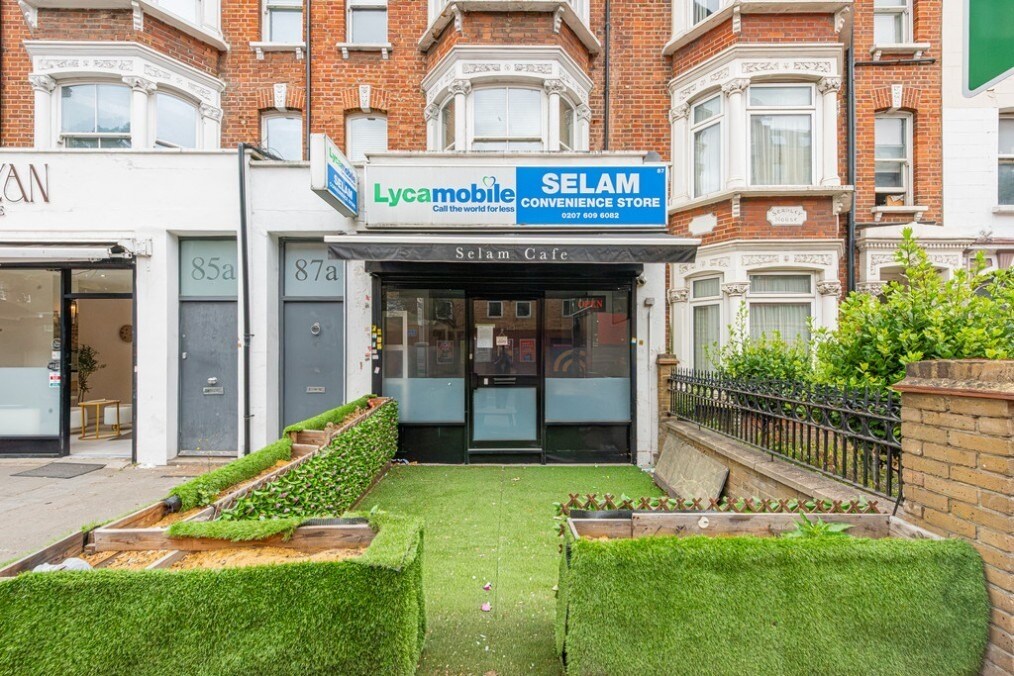87 Parkhurst Rd, London to rent Primary Photo- Image 1 of 5