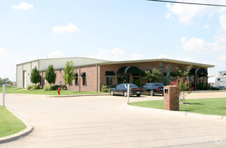 More details for 11825 S Portland Ave, Oklahoma City, OK - Office for Rent