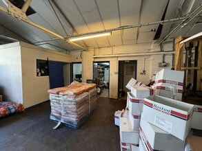 100 East Surrey St, Portsmouth to rent Interior Photo- Image 1 of 5