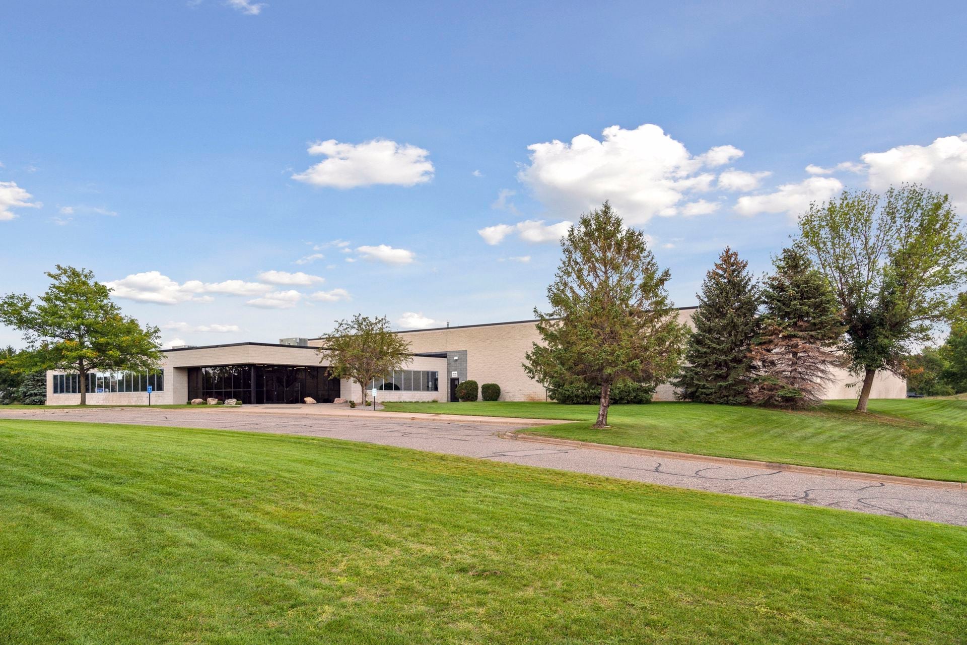 13931 NW Sunfish Lake Blvd, Anoka, MN for sale Building Photo- Image 1 of 1