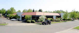 More details for 6540 SW Fallbrook Pl, Beaverton, OR - Light Industrial for Sale