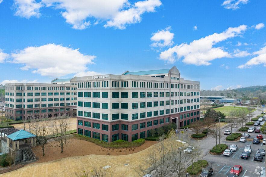 3800 Colonnade Pky, Birmingham, AL for rent - Primary Photo - Image 1 of 8