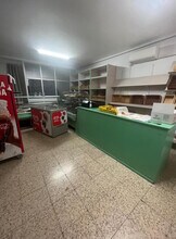 Retail in Cuenca, Cuenca to rent Interior Photo- Image 2 of 5