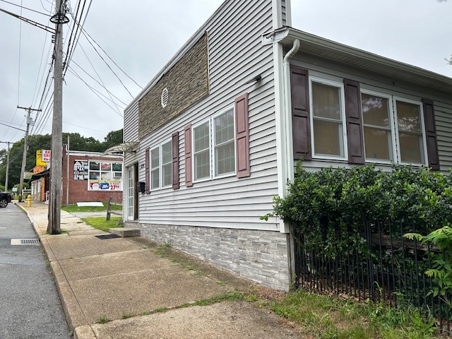 124 North St, Groton, CT for sale - Building Photo - Image 2 of 12