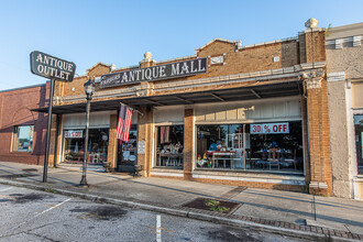 10 W Broad St, Fairburn, GA for sale Building Photo- Image 1 of 1