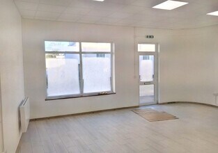 1-5 Hungate Court, Beccles to rent Interior Photo- Image 1 of 3