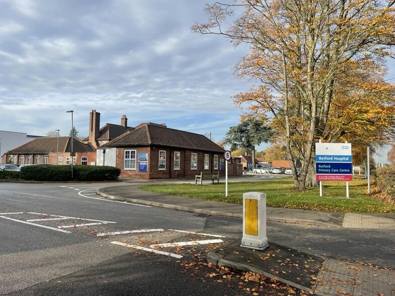 47 North Rd, Retford to rent - Building Photo - Image 2 of 11