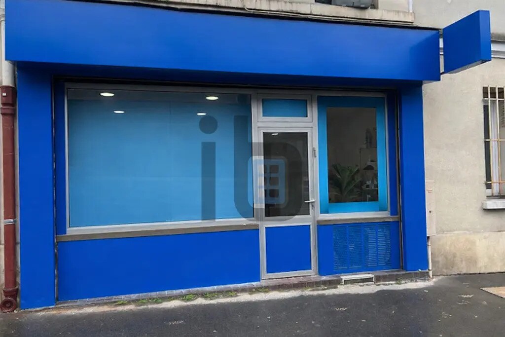 Retail in Paris to rent Building Photo- Image 1 of 3