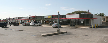 3941-3955 Fredericksburg Rd, San Antonio, TX for rent Building Photo- Image 1 of 10