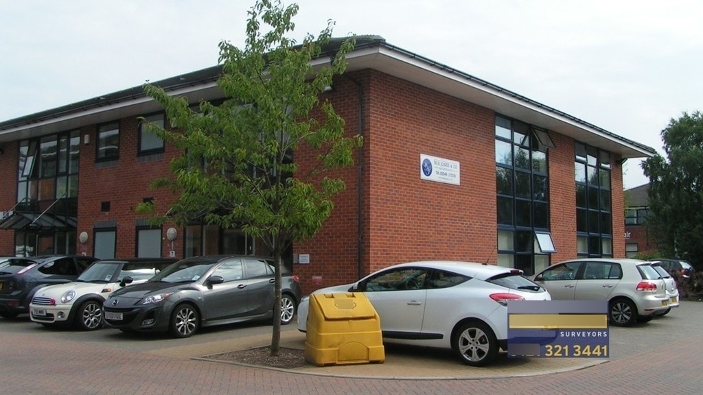 Attwood Rd, Burntwood to rent Building Photo- Image 1 of 2