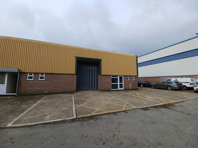 More details for Victory Clos, Three Legged Cross - Industrial to Rent
