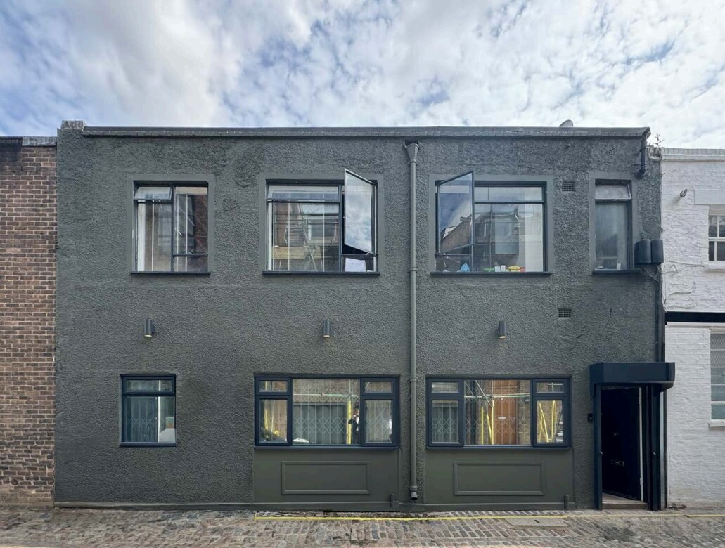 6 Grafton Mews, London for sale Primary Photo- Image 1 of 1