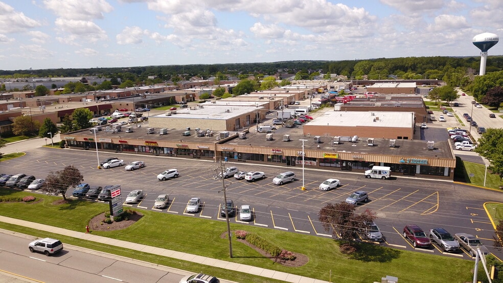 670-698 S Barrington Rd, Suite, Streamwood, IL for rent - Aerial - Image 2 of 4