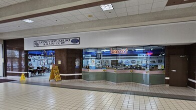 341-351 Three Rivers Dr, Kelso, WA to rent Interior Photo- Image 2 of 2