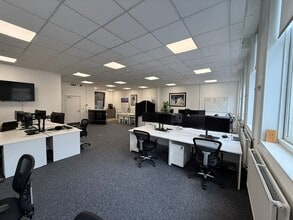 134-138 West Regent St, Glasgow to rent Interior Photo- Image 2 of 3