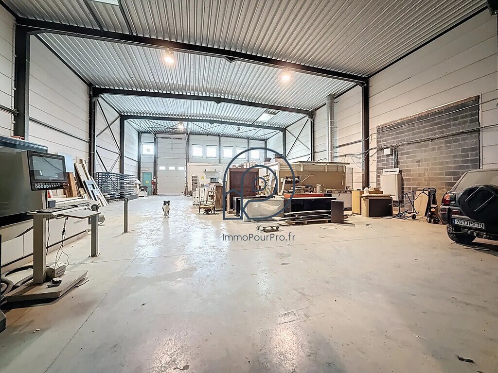 Vente Local d'activités - Photo 1