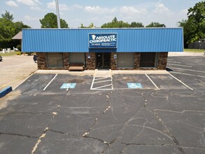 3917 Rogers Ave, Fort Smith, AR for rent Building Photo- Image 1 of 11