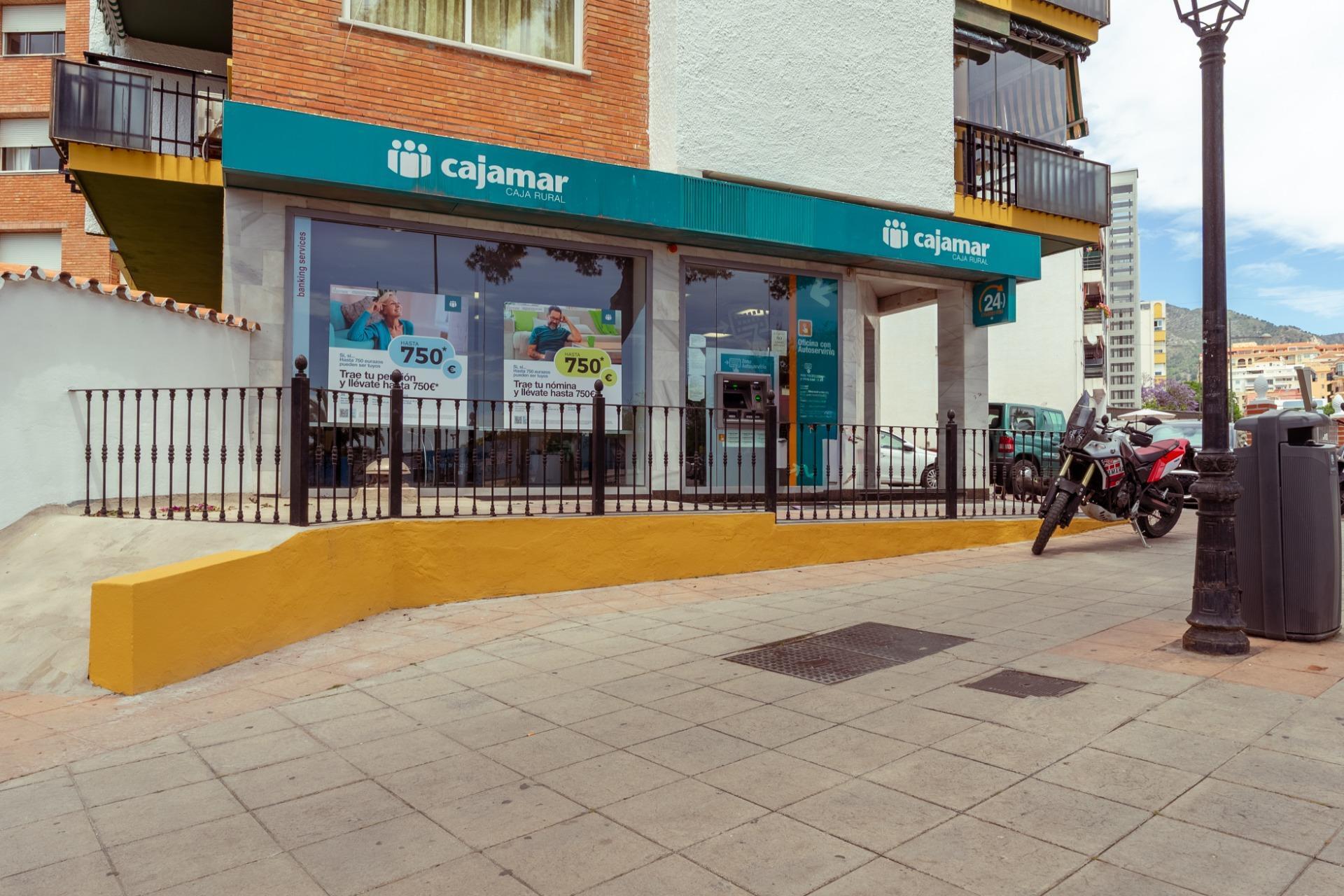 Retail in Marbella, Málaga for sale Building Photo- Image 1 of 35