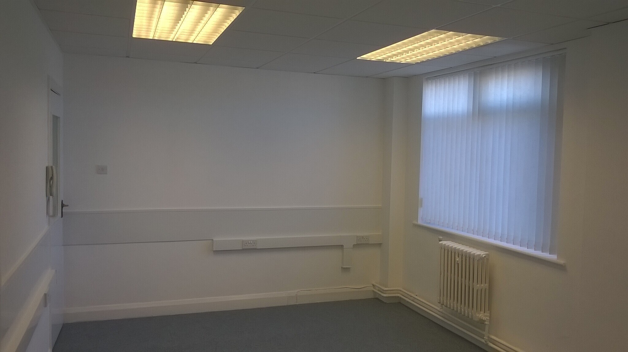 37-39 Shakespeare St, Southport to rent Interior Photo- Image 1 of 3