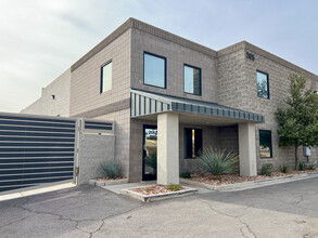 205 E Brooks Ave, North Las Vegas, NV for rent Building Photo- Image 1 of 7