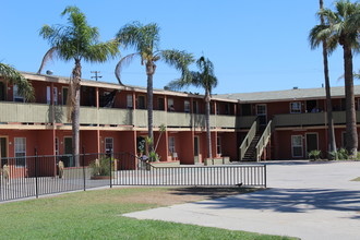 1622 Union Ave, Bakersfield, CA for sale Building Photo- Image 1 of 1