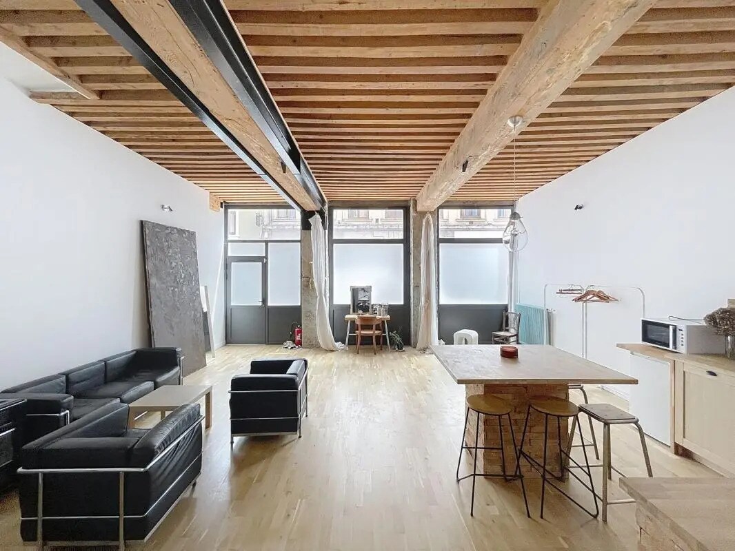 3 Grande Rue De Saint-Clair, Caluire-et-Cuire to rent Interior Photo- Image 1 of 9
