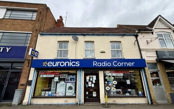 14 The Hollow, Earl Shilton to rent Building Photo- Image 1 of 15