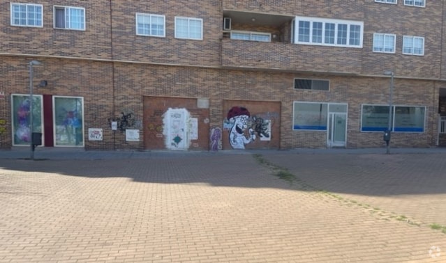 Paseo Acacias, 17, Coslada, MAD 28820 - Unit Puerta 2A, Esc. 2 - - Interior Photo - Image 2 of 12