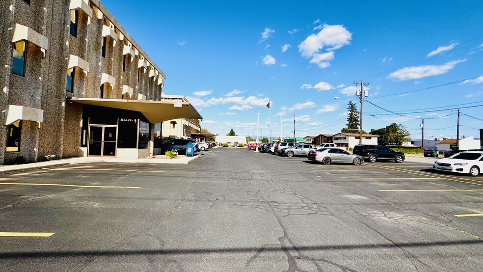 112 N University Rd, Spokane, WA for rent - Building Photo - Image 3 of 20