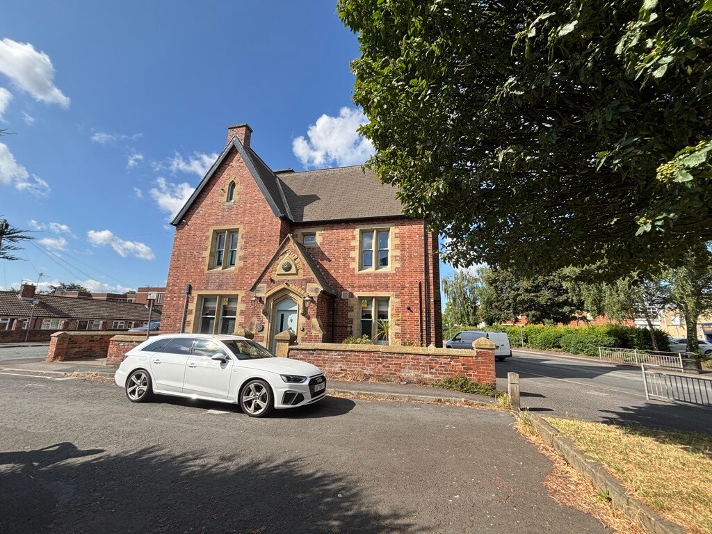 Prospect Road, Ossett for sale Primary Photo- Image 1 of 1