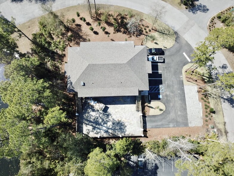 12 Palmetto Business Park Rd, Hilton Head Island, SC for rent - Aerial - Image 3 of 13