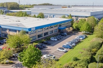 Cosford Ln, Rugby to rent Building Photo- Image 1 of 5