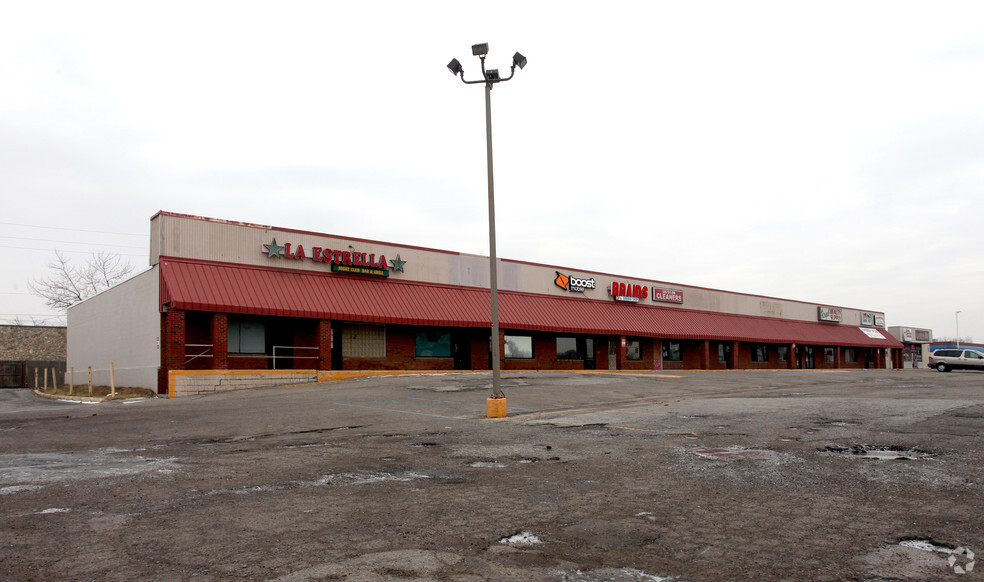 3937-4050 N High School Rd, Indianapolis, IN for sale - Primary Photo - Image 1 of 1