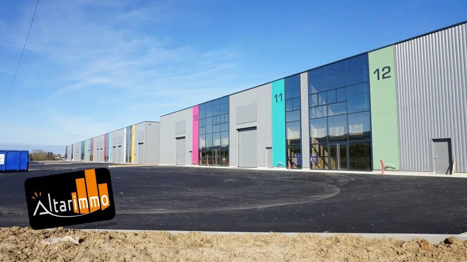 Vente Local d'activités 755 m² - Photo 1