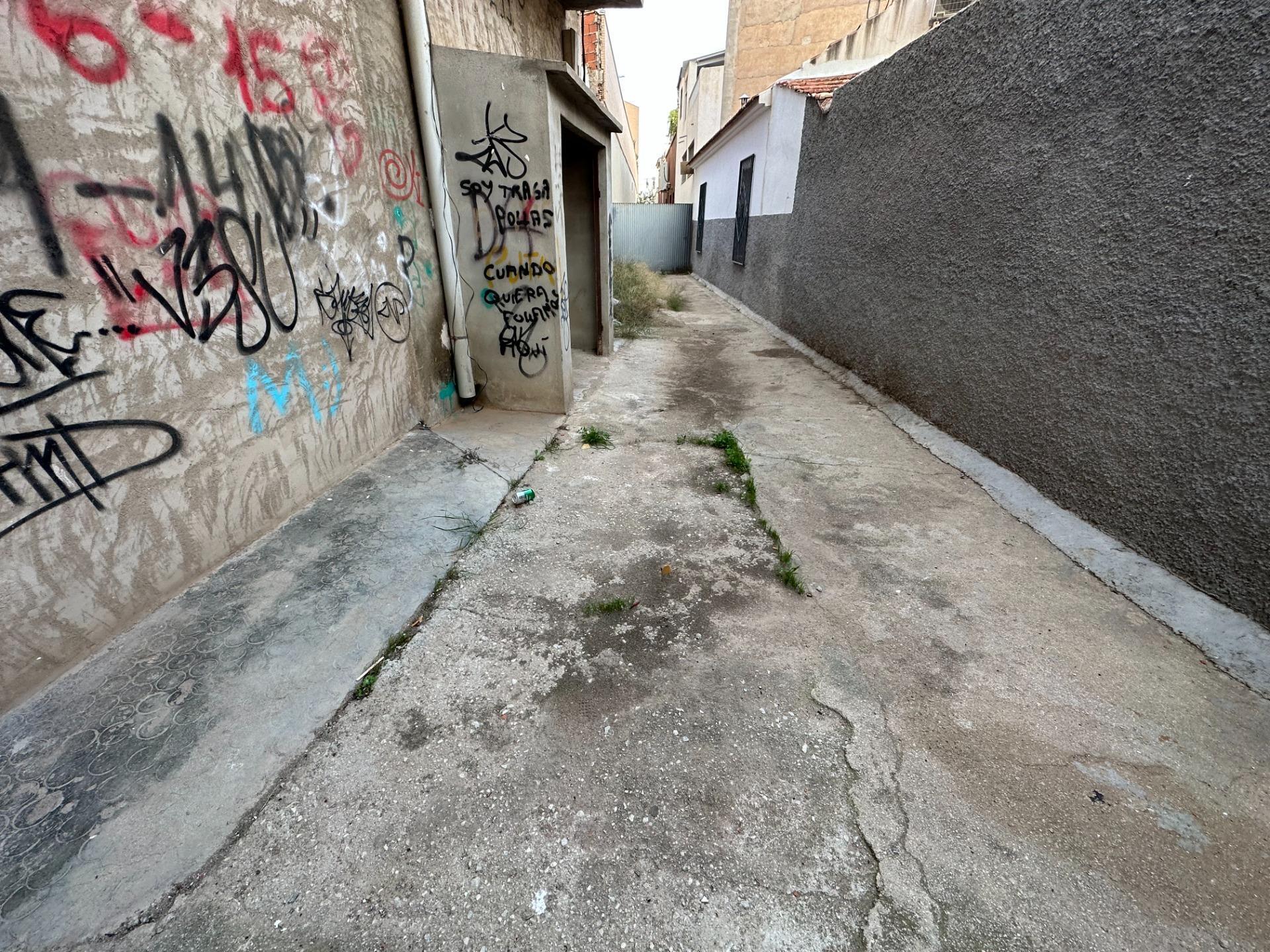 Industrial in Elda, Alicante for sale Building Photo- Image 1 of 17