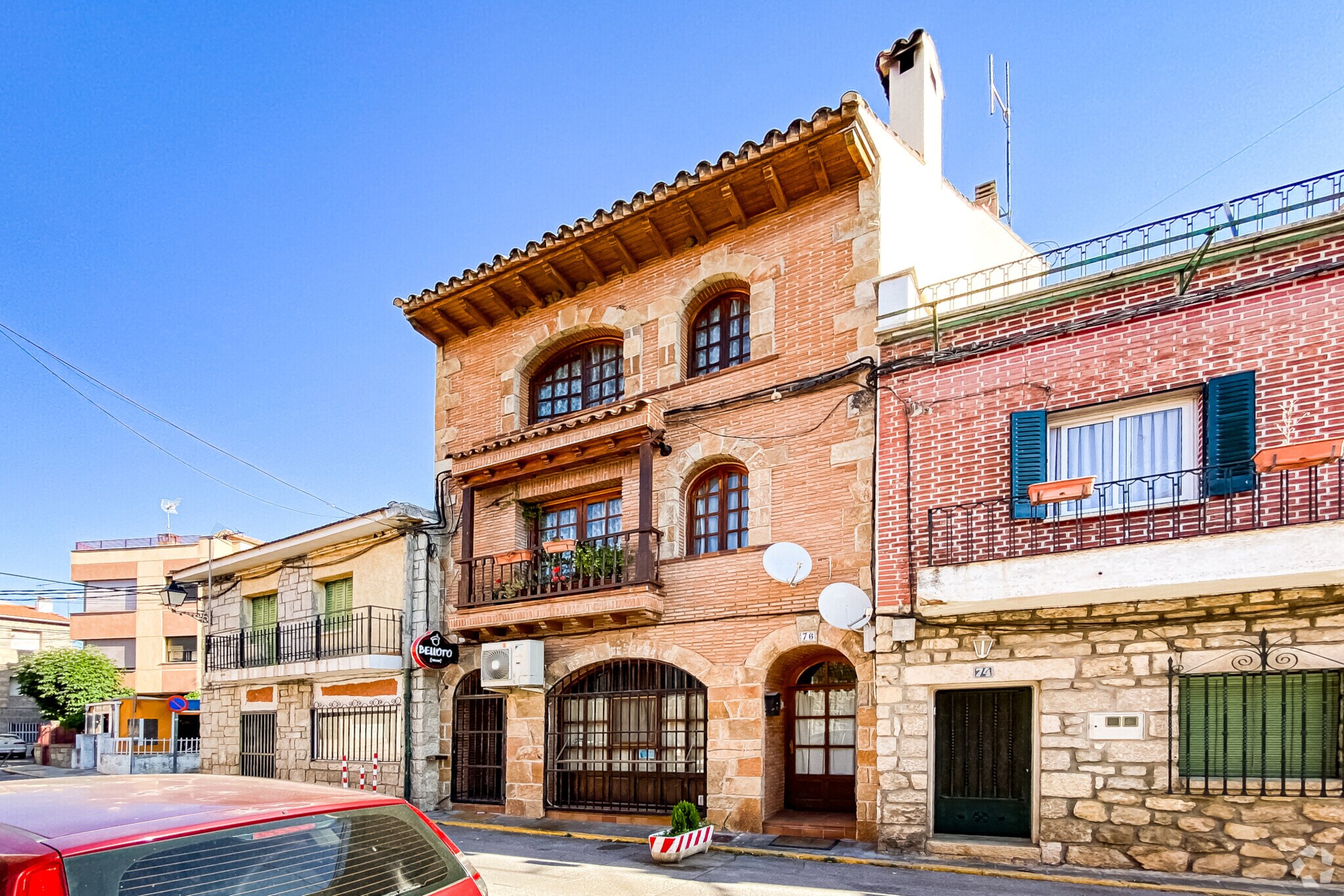 Calle Mayor, 76, Guadalix de la Sierra, Madrid to rent Primary Photo- Image 1 of 3